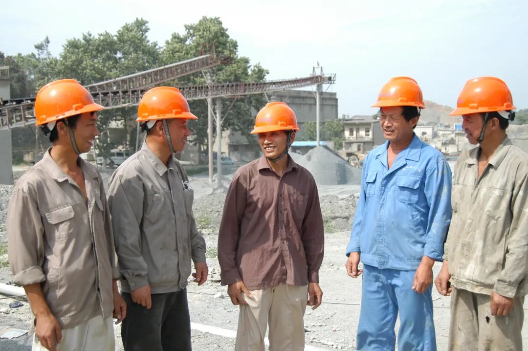 2007年的石矿工人